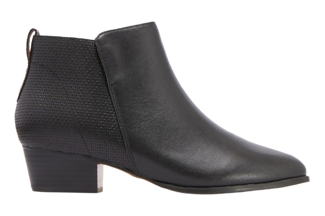 Frankie 4 Charleston Black Womens #color_black