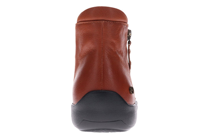 Revere Salzburg W Cognac Womens #color_brown-tan