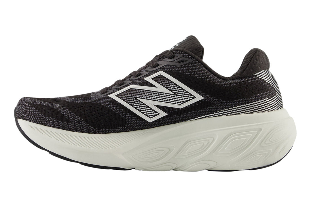 New Balance 880 v15 B Black/White Womens #color_black-multi-whites