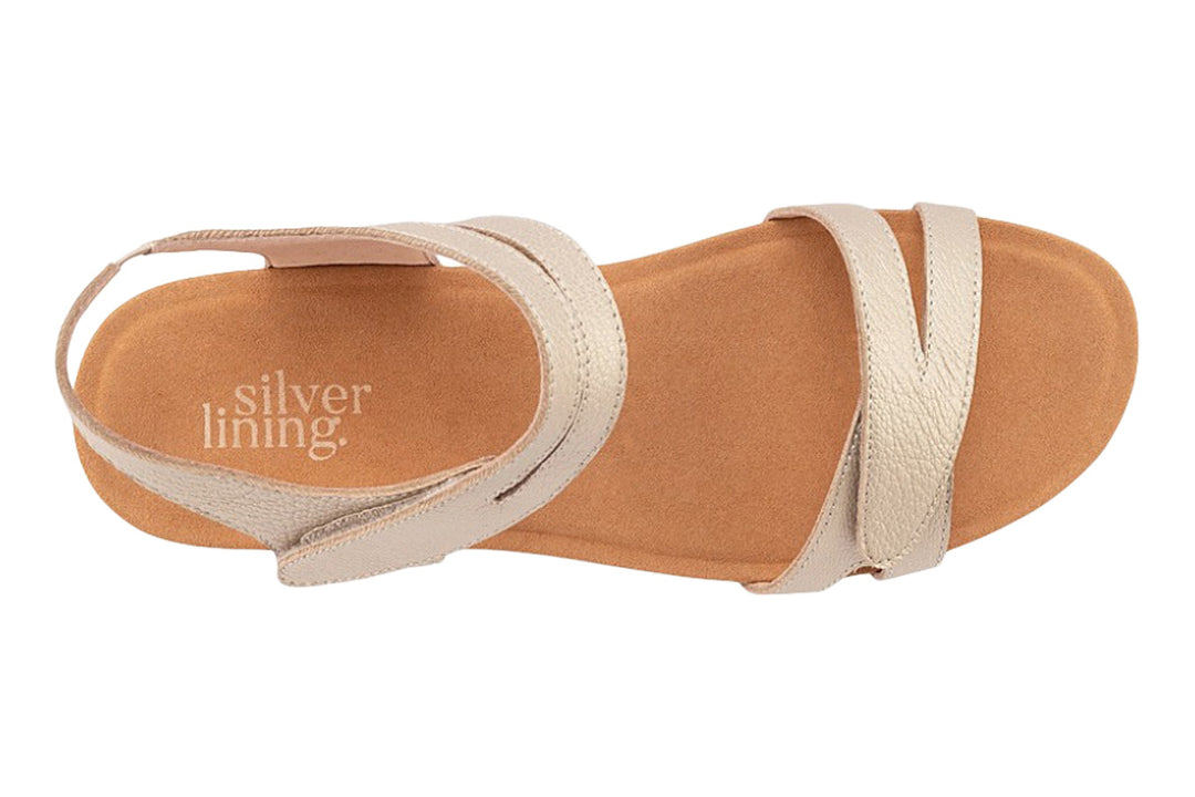 Silver Lining Utah Pebble Champagne Womens #color_metallic-gold