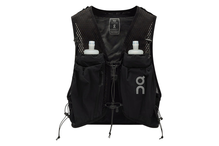 On Ultra Vest Pro Black Unisex #color_black