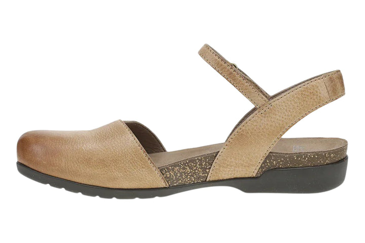 Dansko Rowan Honey Distressed Womens #color_brown-light-brown