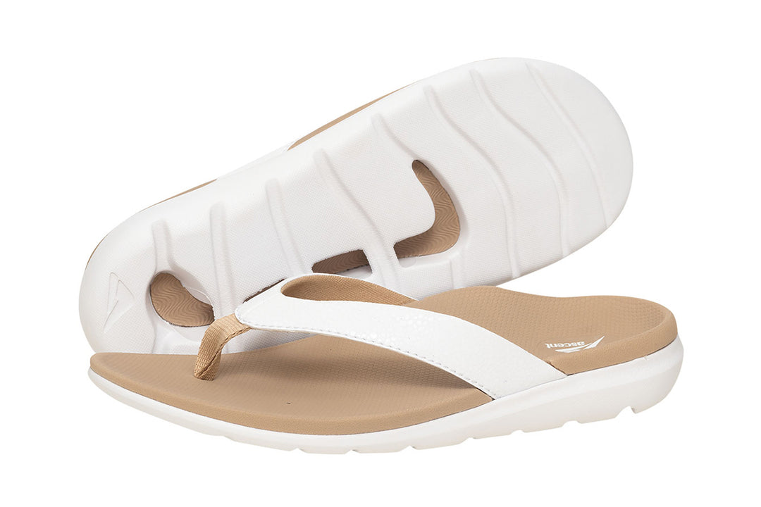 Ascent Groove White Womens #color_white